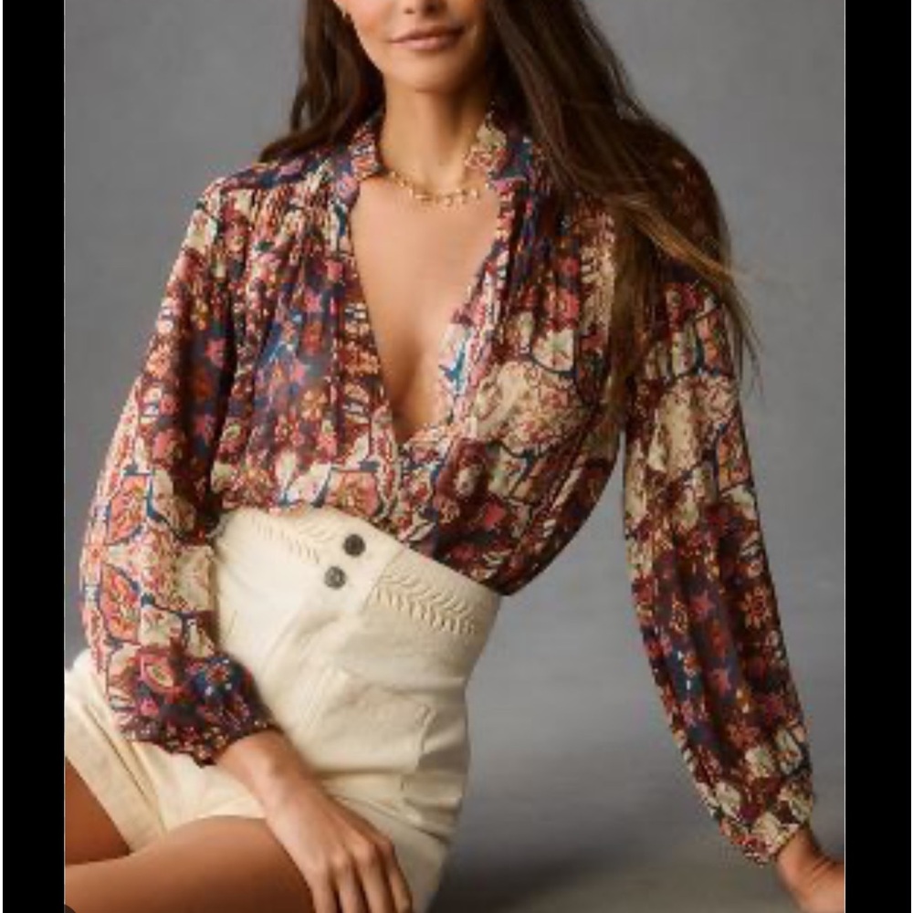 Anthropologie the Estela sheer printed blouse size 1X red motif
